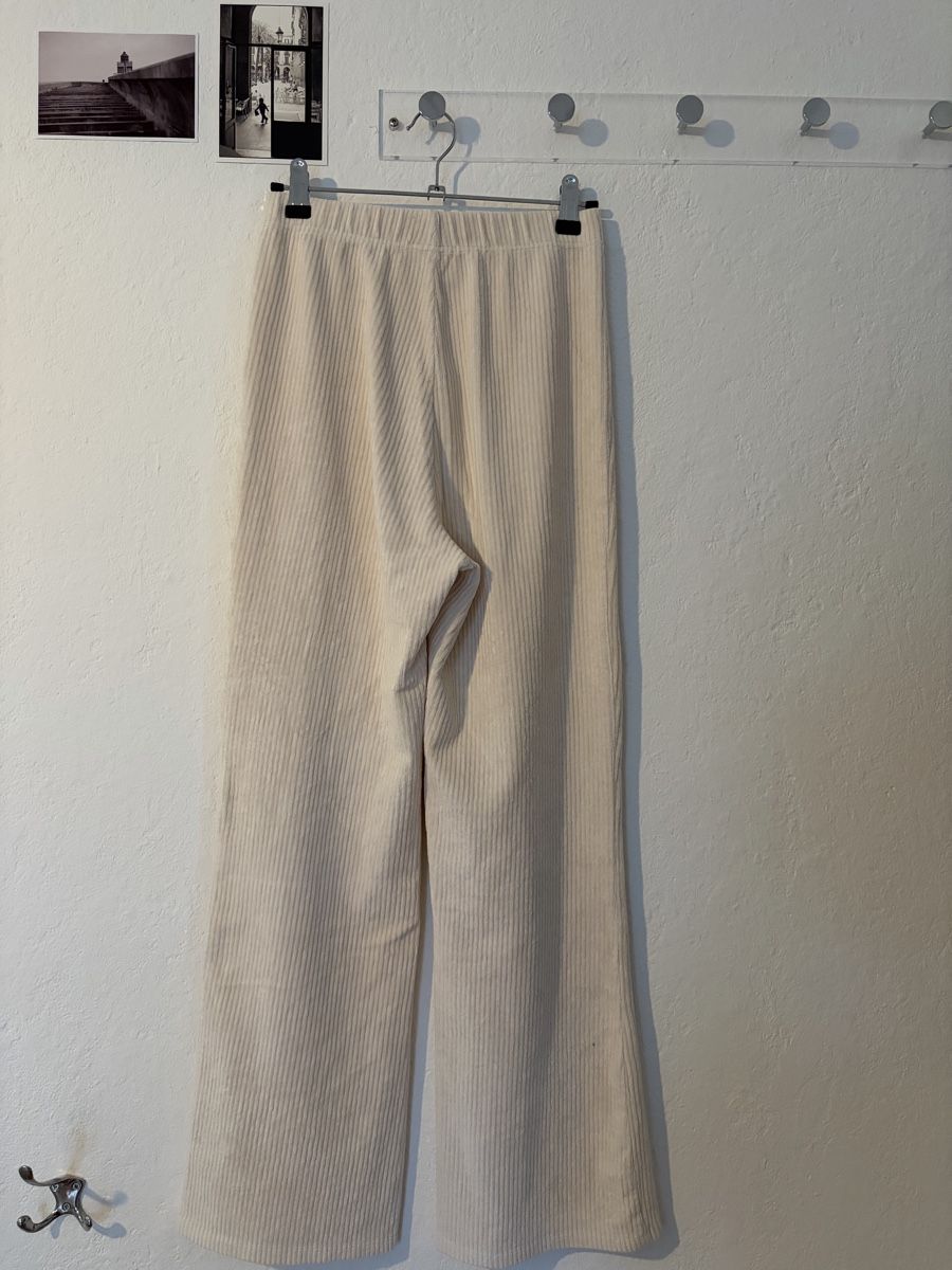 Billabong Pantaloni: Billabong Stoffhose – Usato da Bern venduto da mae_jn57 1