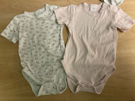 2 Migros Bodys Gr.  74/80  gut erhalten