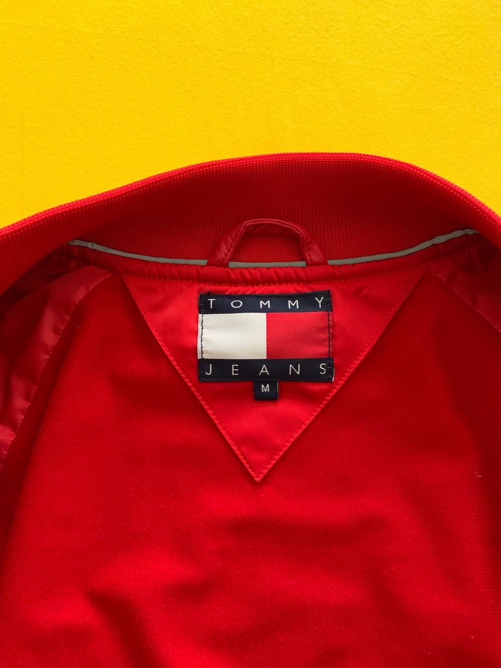 Tommy Hilfiger Jacken: Tommy Hilfiger Jacke Neuwertig – Gebraucht aus Horw von slavi77 4
