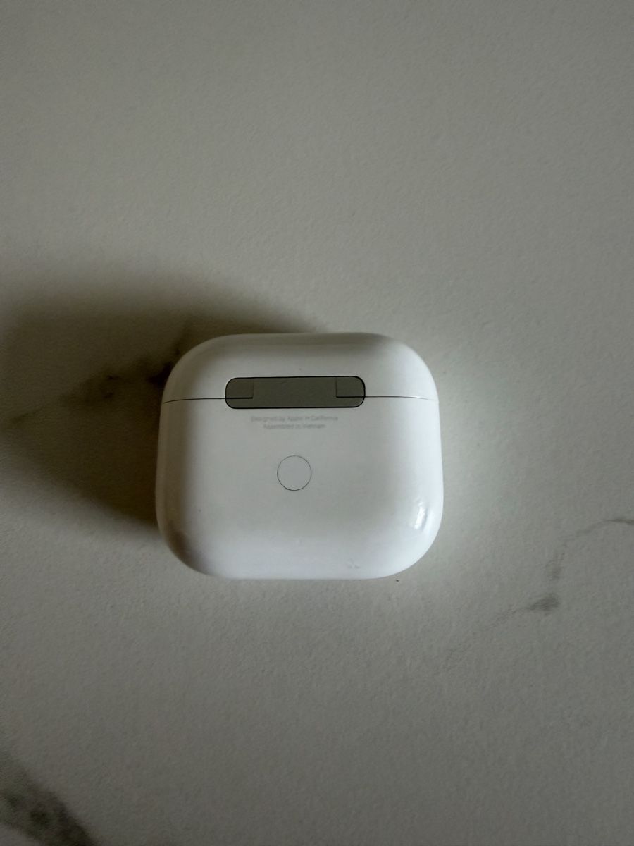 Apple Cuffie: Apple Airpods Pro (2nd Generation) – Usato da Flaach venduto da med_rr6l 2