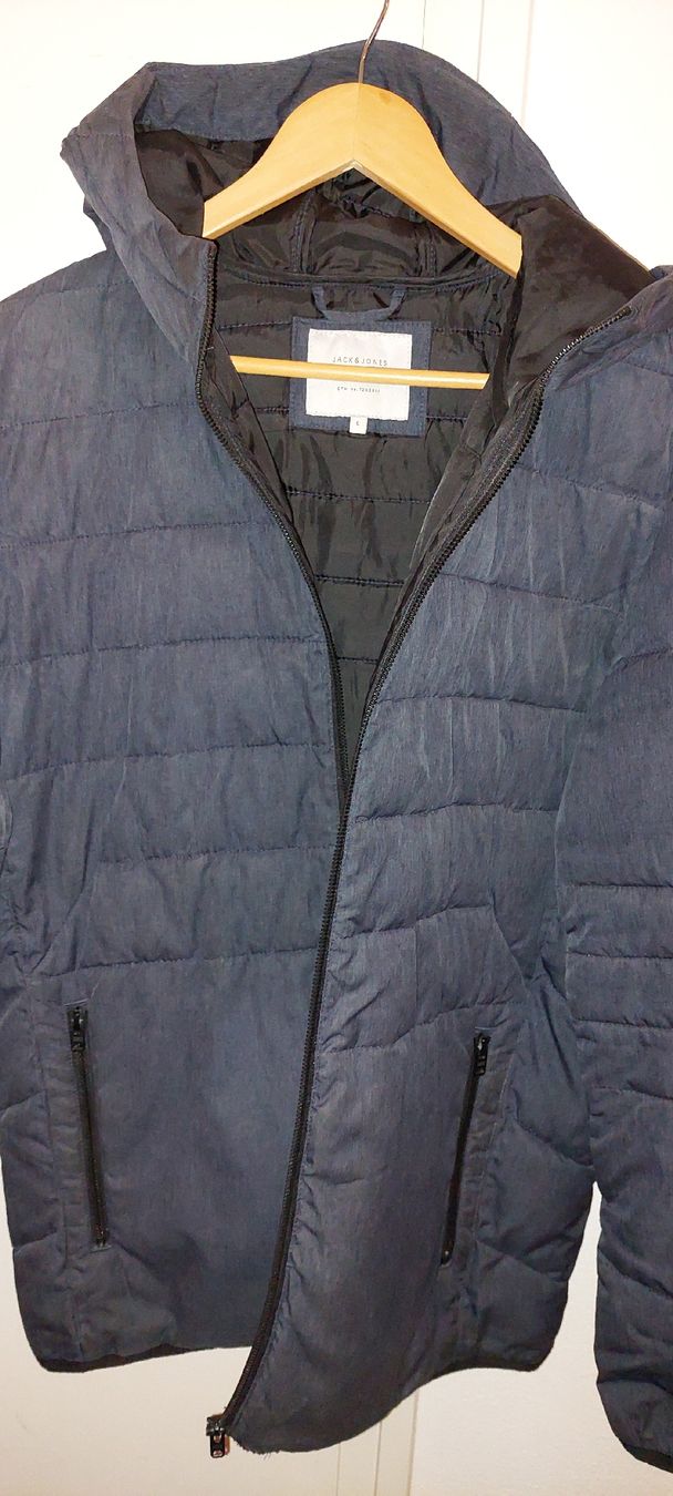 Jack & Jones Giacche: Veste Jack & Jones L léger avec traces d'utilisation – Usato da Orpund venduto da Biennerome 4