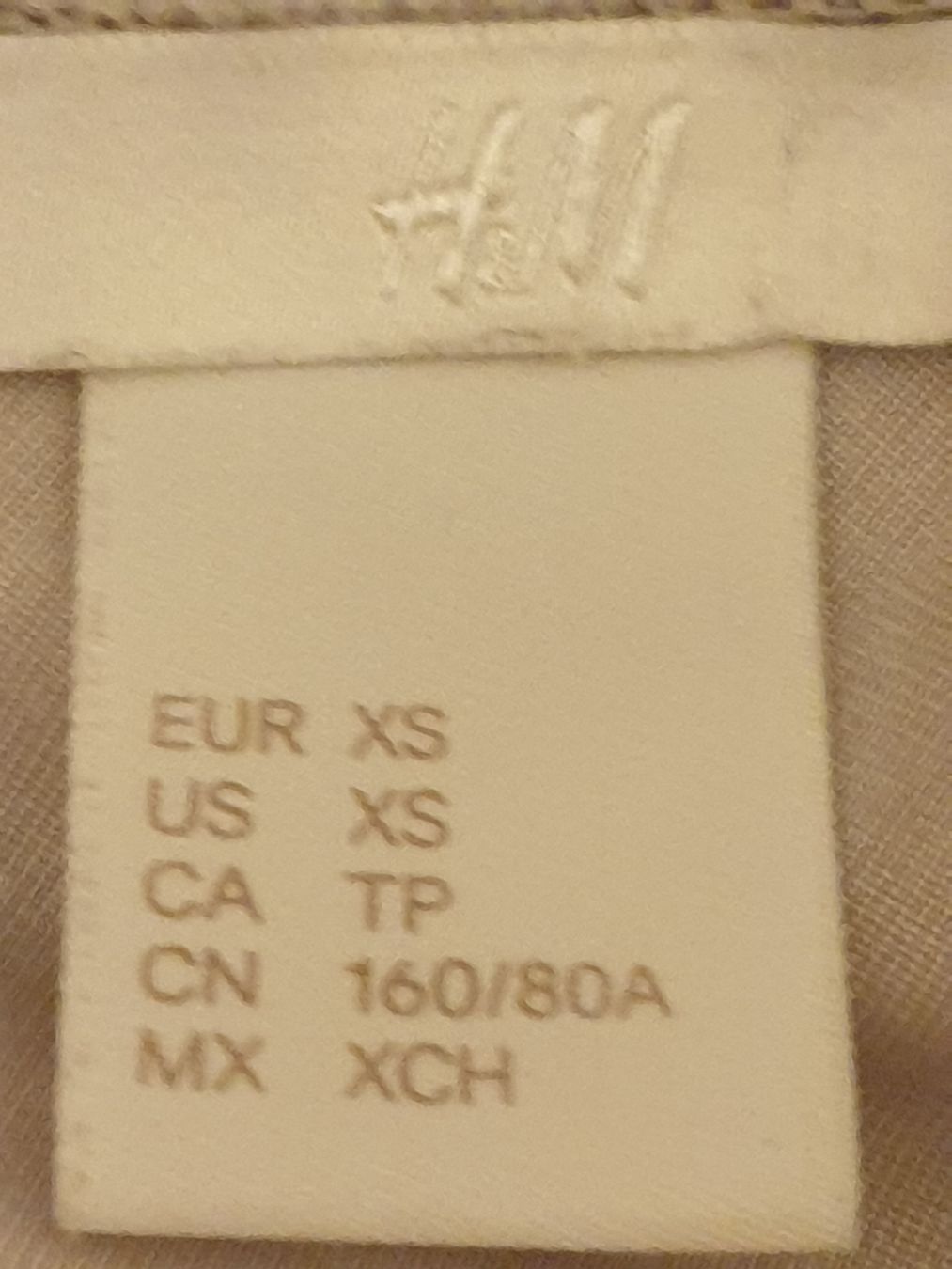 H&M Top: Top velours, XS, excellent état  – Usato da Neuchâtel venduto da Verenas12 4