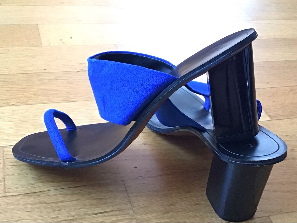 Scarpe da donna: Cobalt Blue Sandals summer comfortable Schick top mules 41 – Usato da Zürich venduto da Iris__ 2