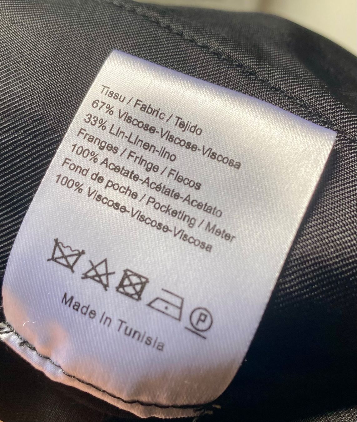 Sandro Hosen: Schwarze Shorts mit Fransen, Marke Sandro, Grösse 38 – Gebraucht aus Winkel von Flyhy2020 5