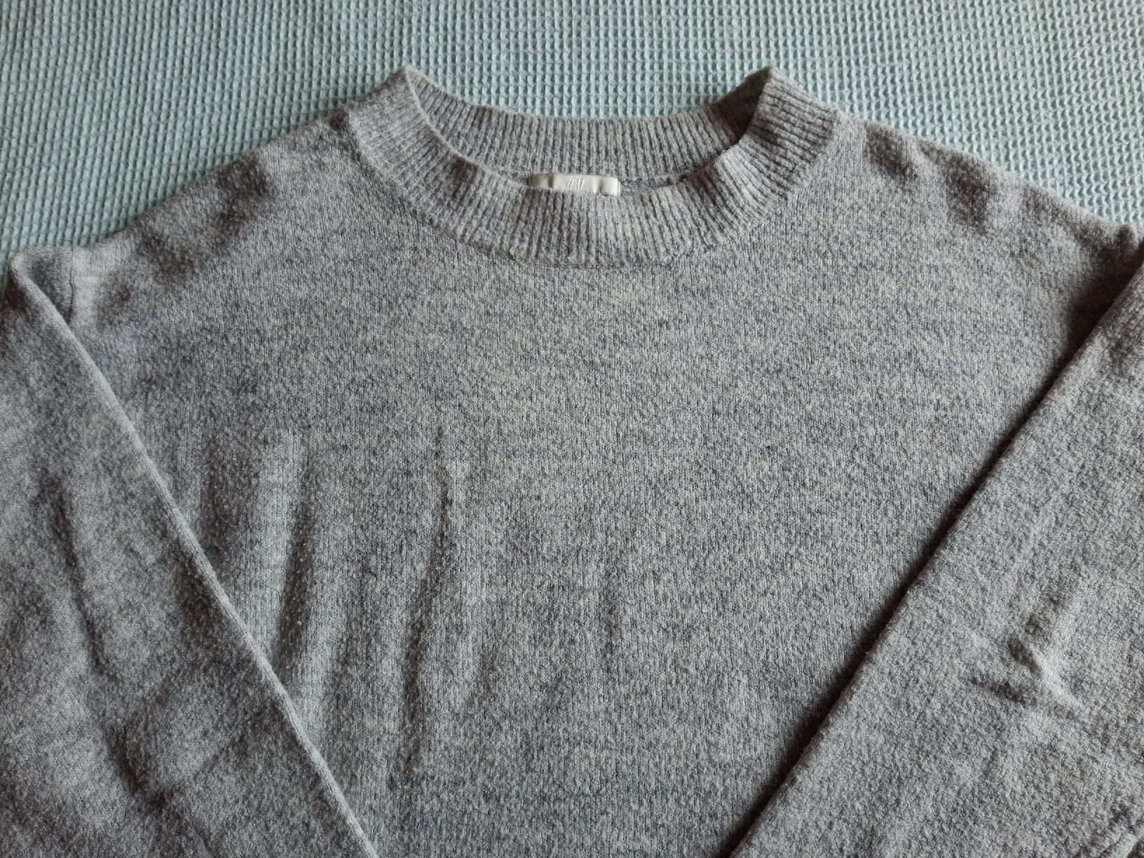 H&M Pullover & Sweatshirts: Pull gris taille M marque H&M 3% laine  – Gebraucht aus Villiers von san_jn5w 2