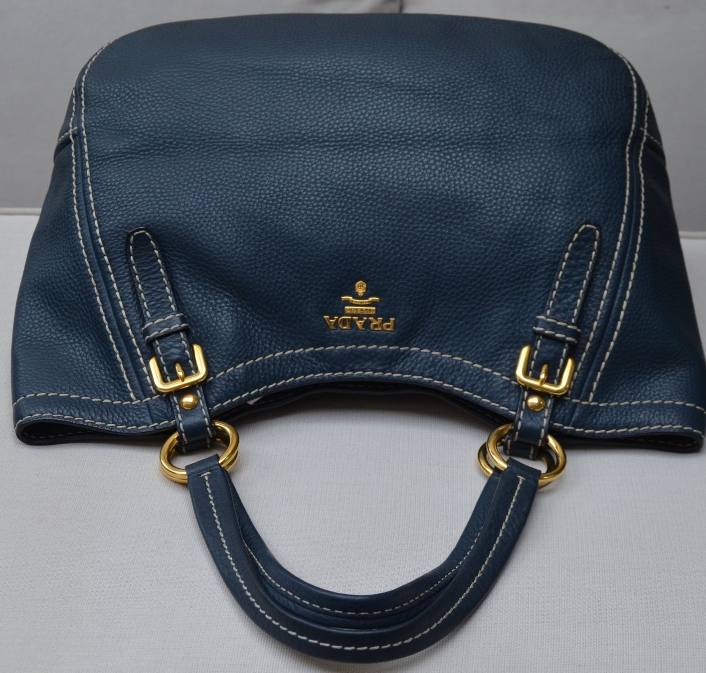 Prada Sacs femmes: Prada Vitello Daino Tasche / sac – D'occasion à Collonges par Auganien 4