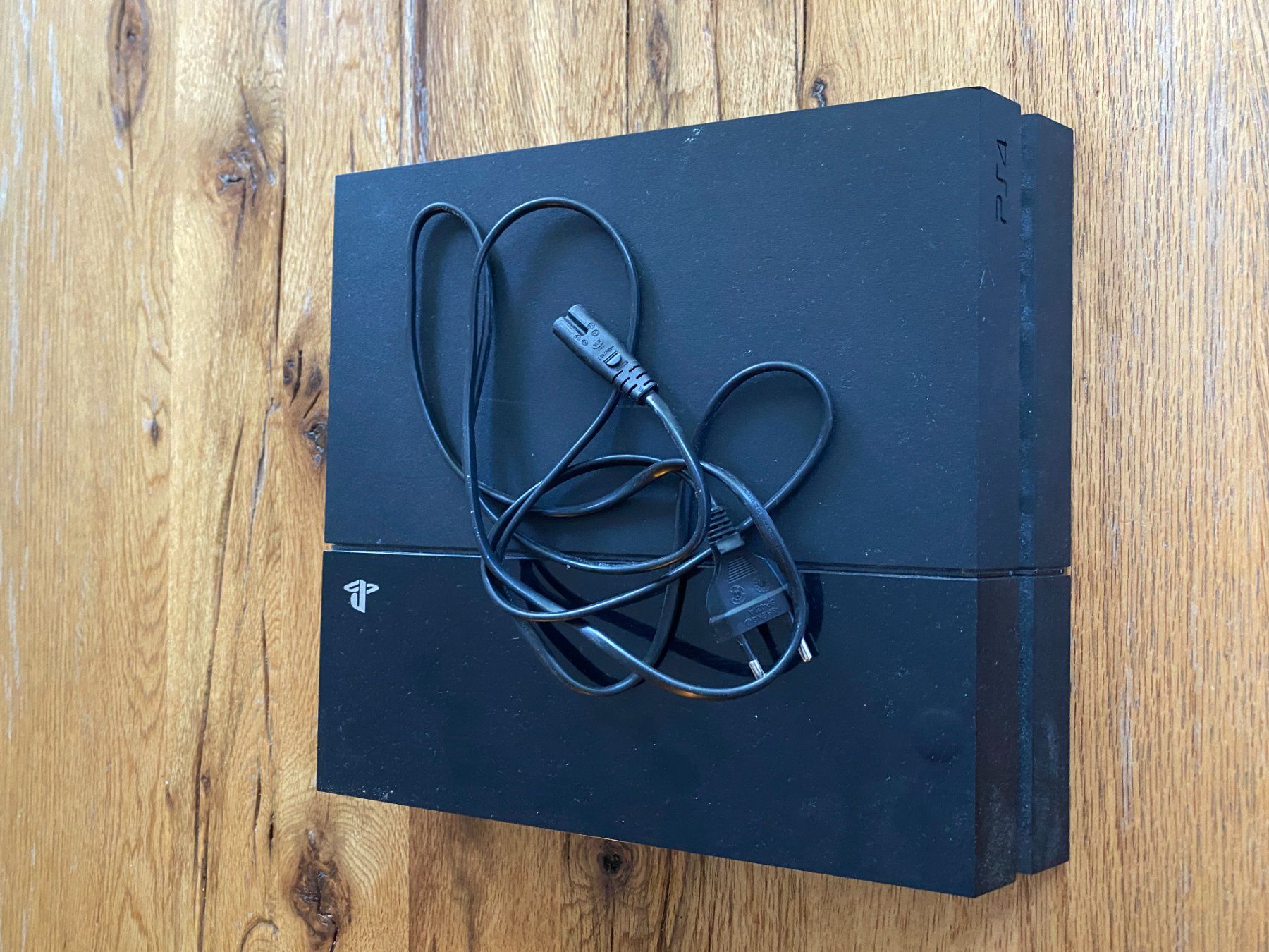Sony Console: PS4 500GB N° CUH116A – Usato da Genthod venduto da Bid-one 4