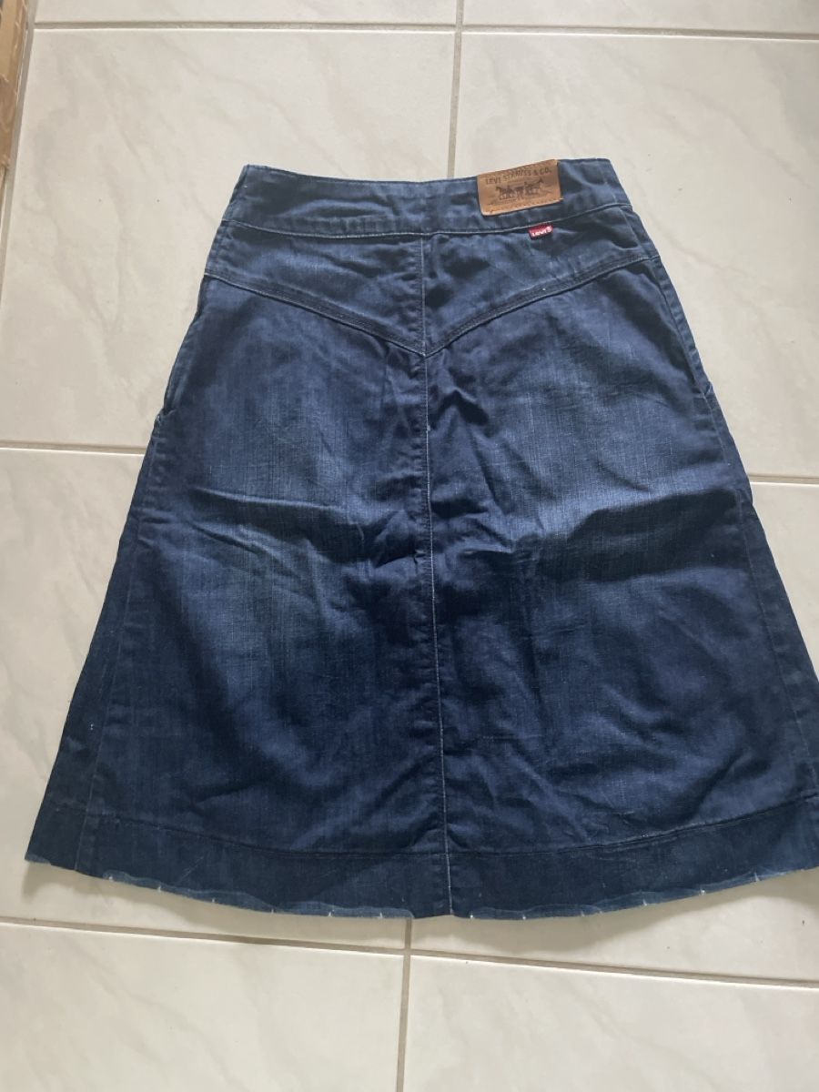 Levi's Gonne: Levi’s Rock XS – Usato da Rigi Kaltbad venduto da sonnenbaum 2