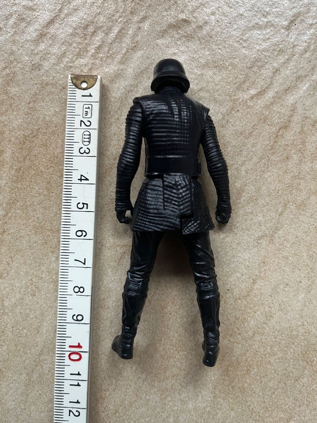 Star Wars Giocattoli: Figurine STAR WARS Kylo Ren – Usato da Vernayaz venduto da Darkfrost 1