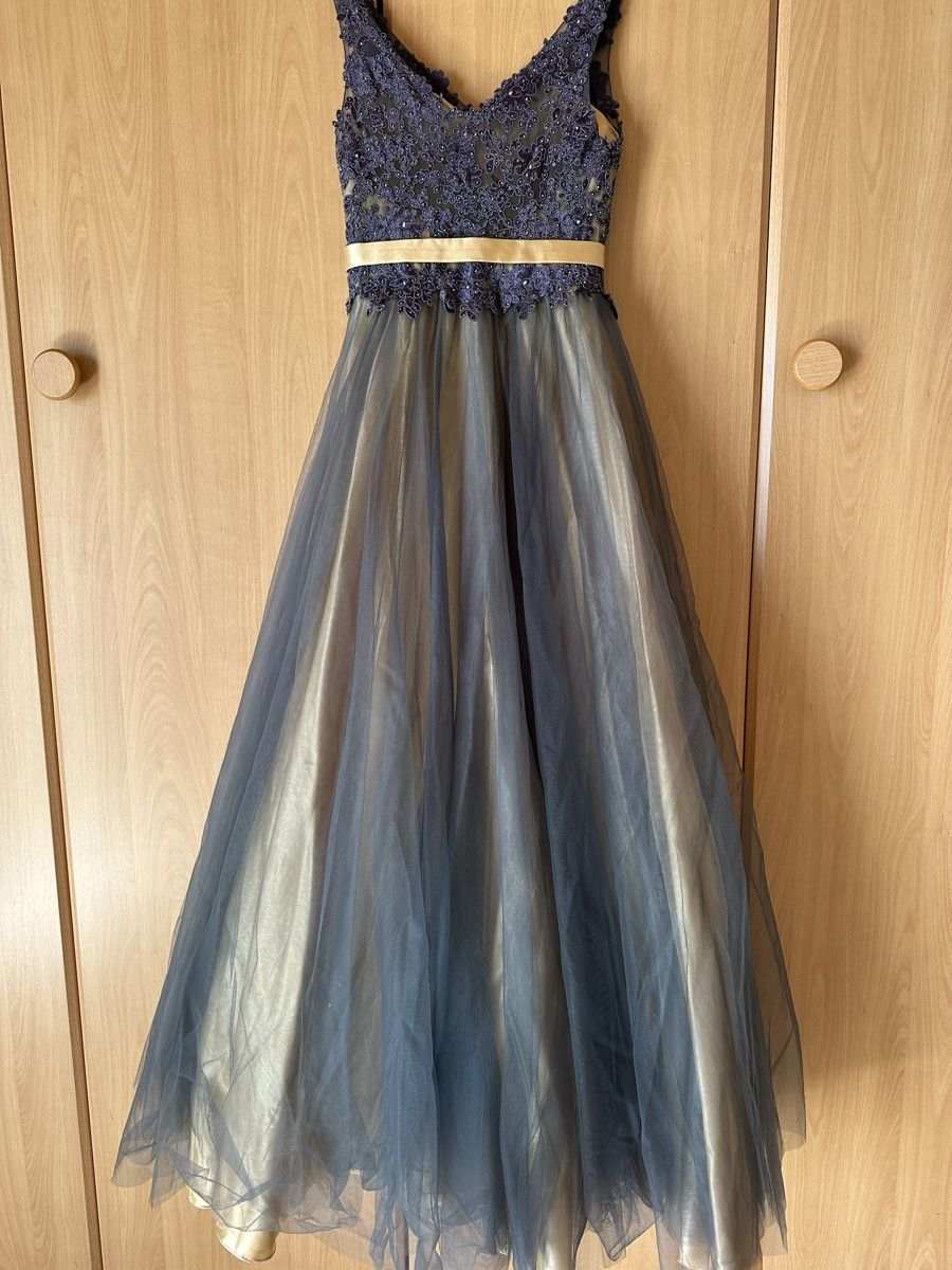 Kleider: Abendkleid Gr.34 – Neu (gemäss Beschreibung) aus Riederalp von SO9903 1