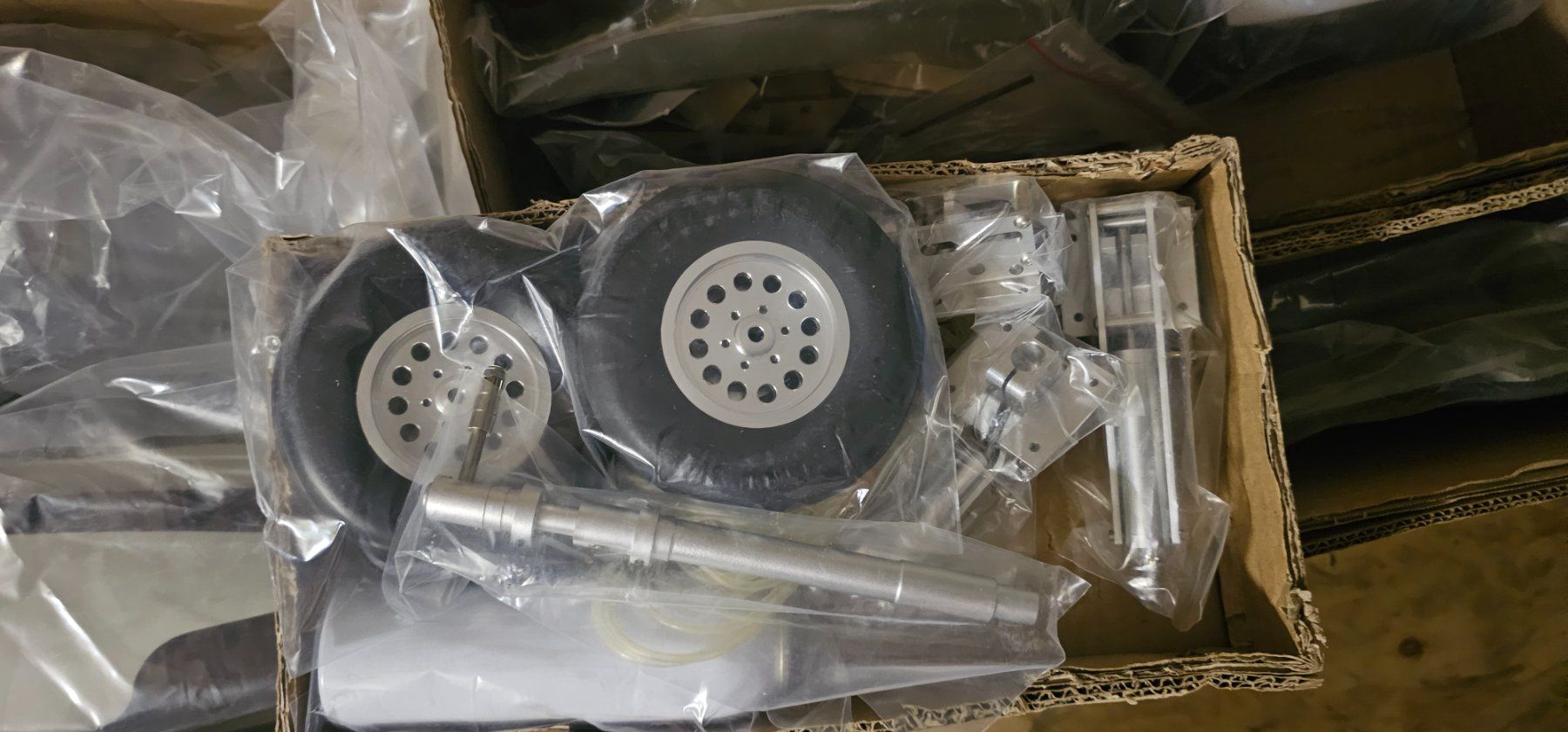 Modellismo RC: ESM B-25 Mitchell Original Verpakt – Nuovo e nell'imballaggio originale da Arch venduto da Thunderbolt89 2