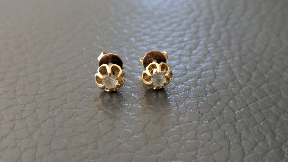Ohrringe & -stecker: Ohrstecker (750er) – Gebraucht aus Bäretswil von Ober-Land 3