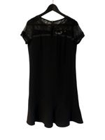 Elegantes schwarzes Kleid