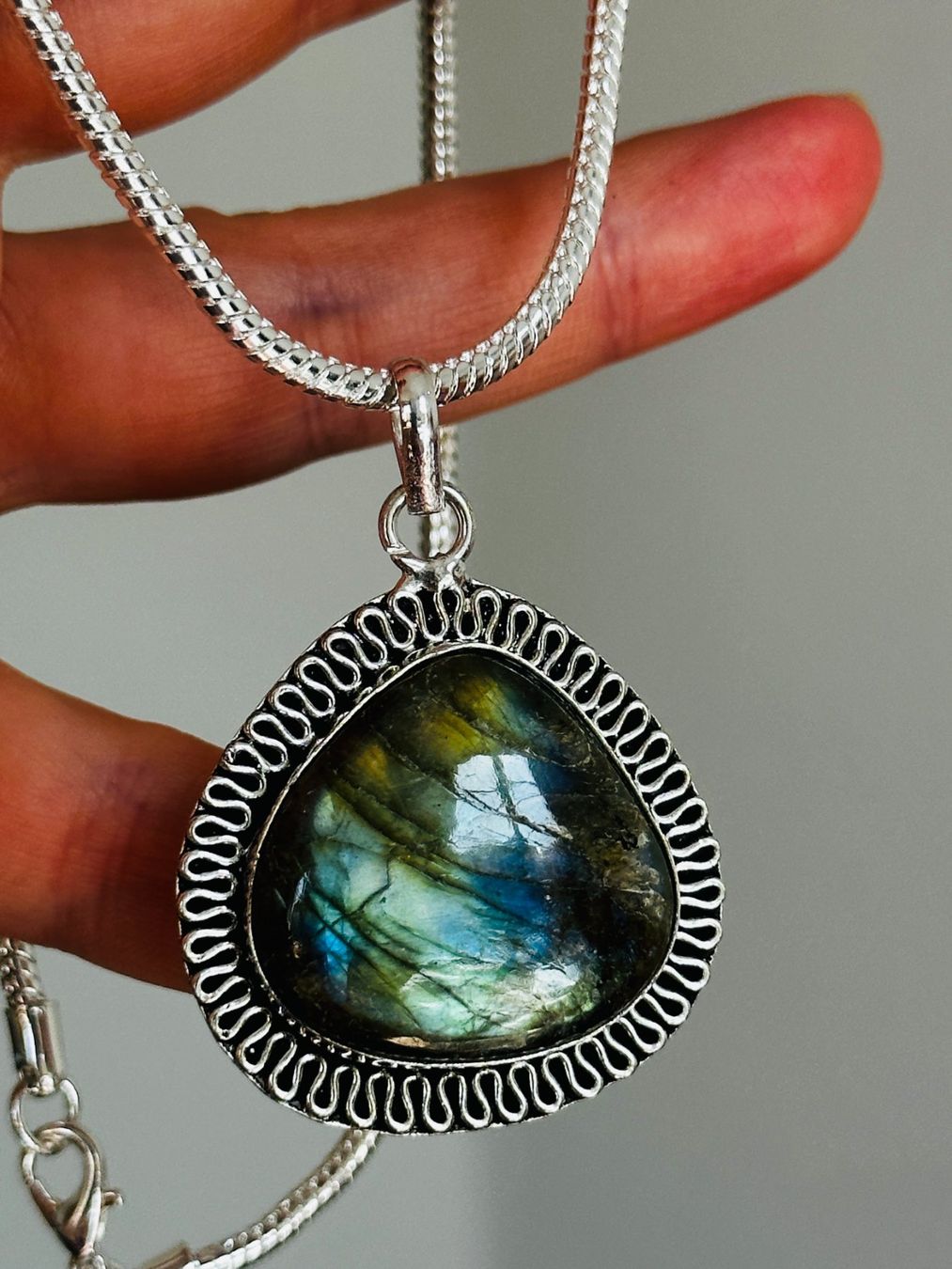 Catenine: Labradorite Gemstone Handmade necklace – Nuovo e nell'imballaggio originale da Genève venduto da AGBERG 9