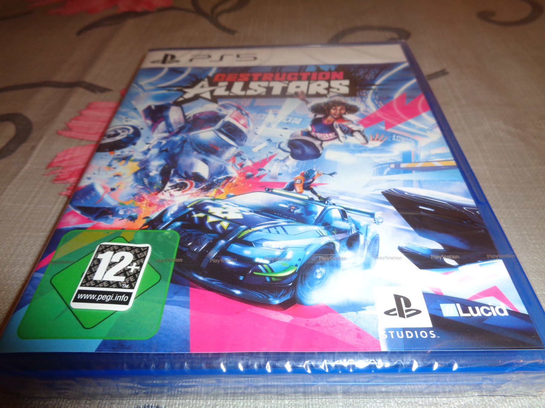 Giochi: Destruction Allstars PS5 NEUWARE – Nuovo e nell'imballaggio originale da Olten venduto da Disc-Ausverkauf
