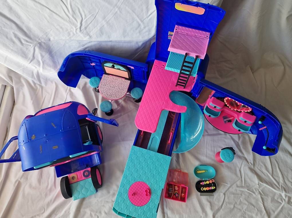 Jouets: LOL Camper – D'occasion à Rümlang par Zargi 1