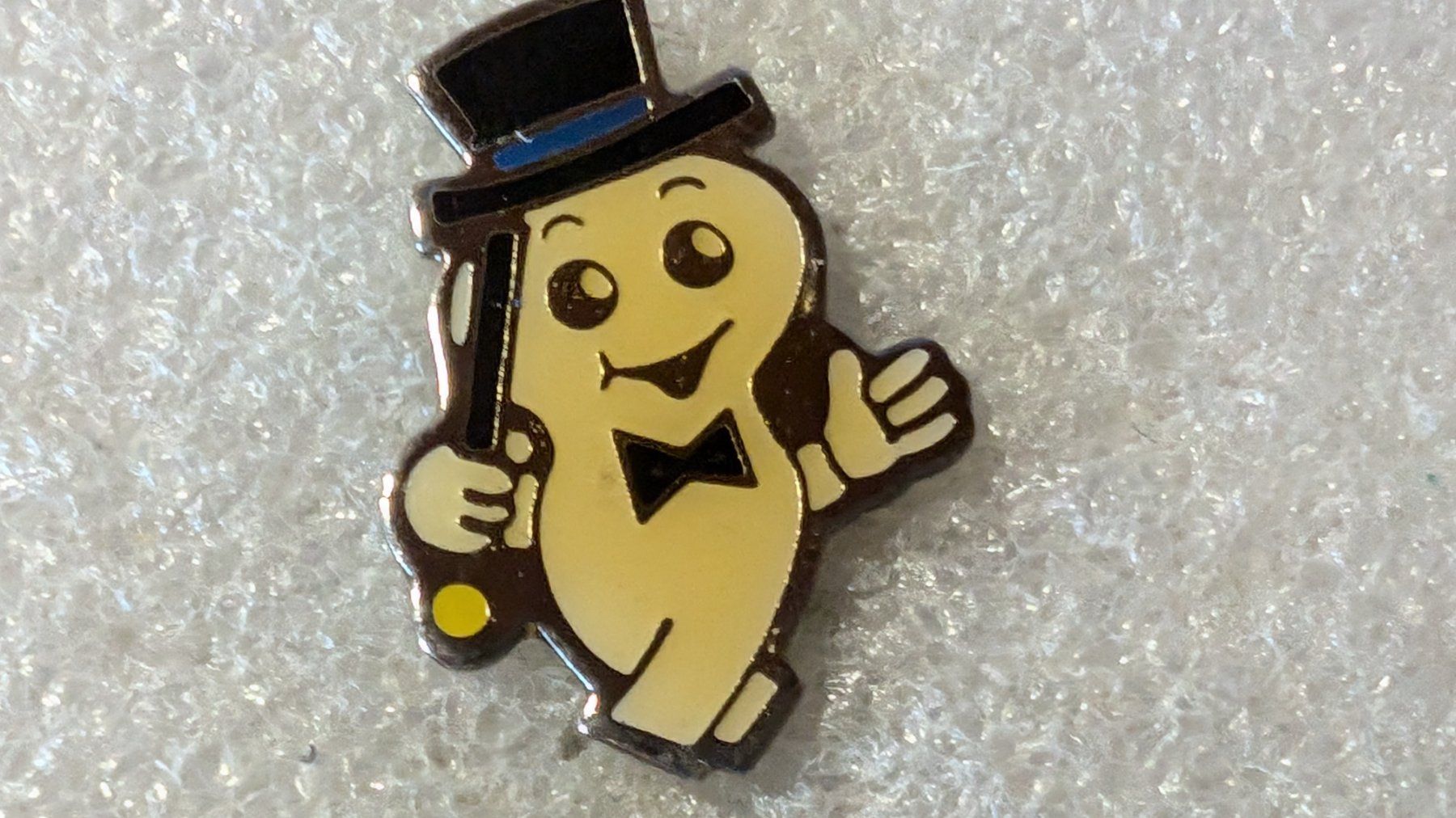 Placchette & Badge: Ansteckpin 227: Maga Bio – Usato da Oppligen venduto da Pin-Fall-Shop