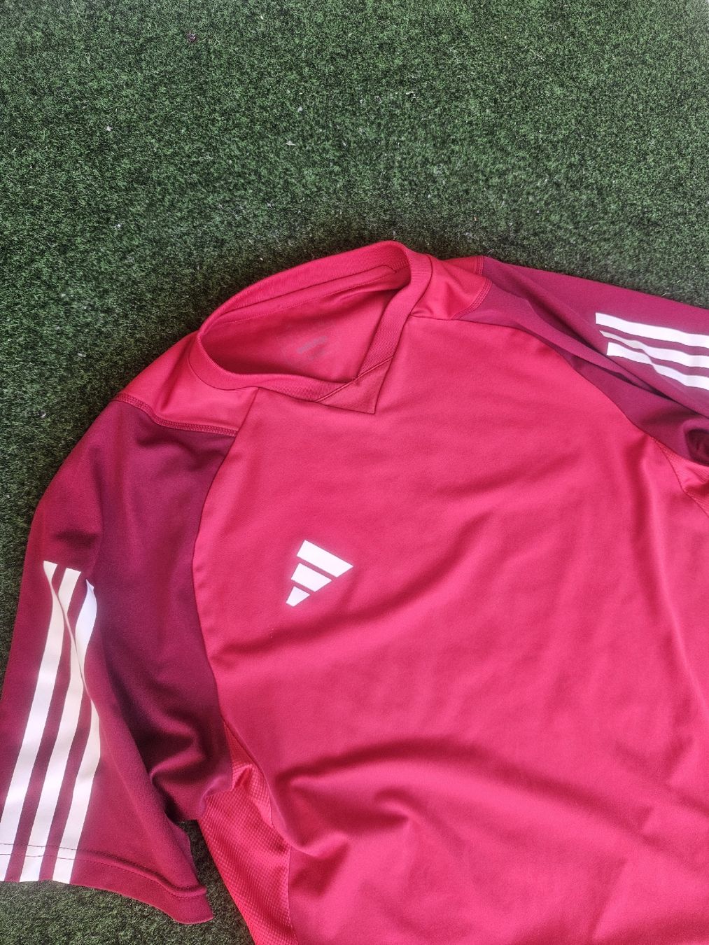 Adidas Canottiere & Pantaloni: Adidas Trikot Gr.M – Usato da Emmenbrücke venduto da TopGato 1