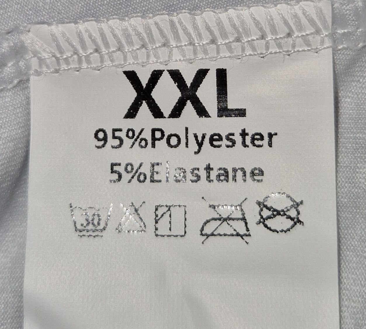 Maglioni & Felpe: pull (Neuf) grandeur Xxl – Usato da Couvet venduto da Pioune 1