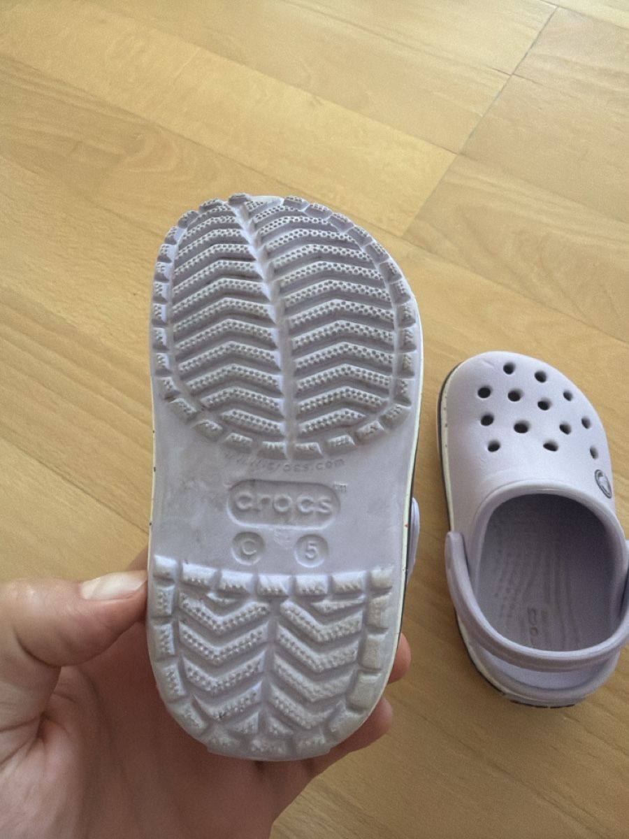 Crocs Scarpe per ragazze: Crocs Grösse 5 – Usato da Stäfa venduto da PBZE 1