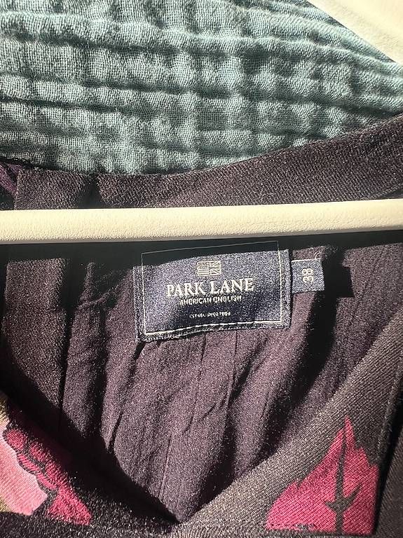 Kleider: Robe Park Lane neuve t.38 – Gebraucht aus St-Prex von feb_wd8w 1
