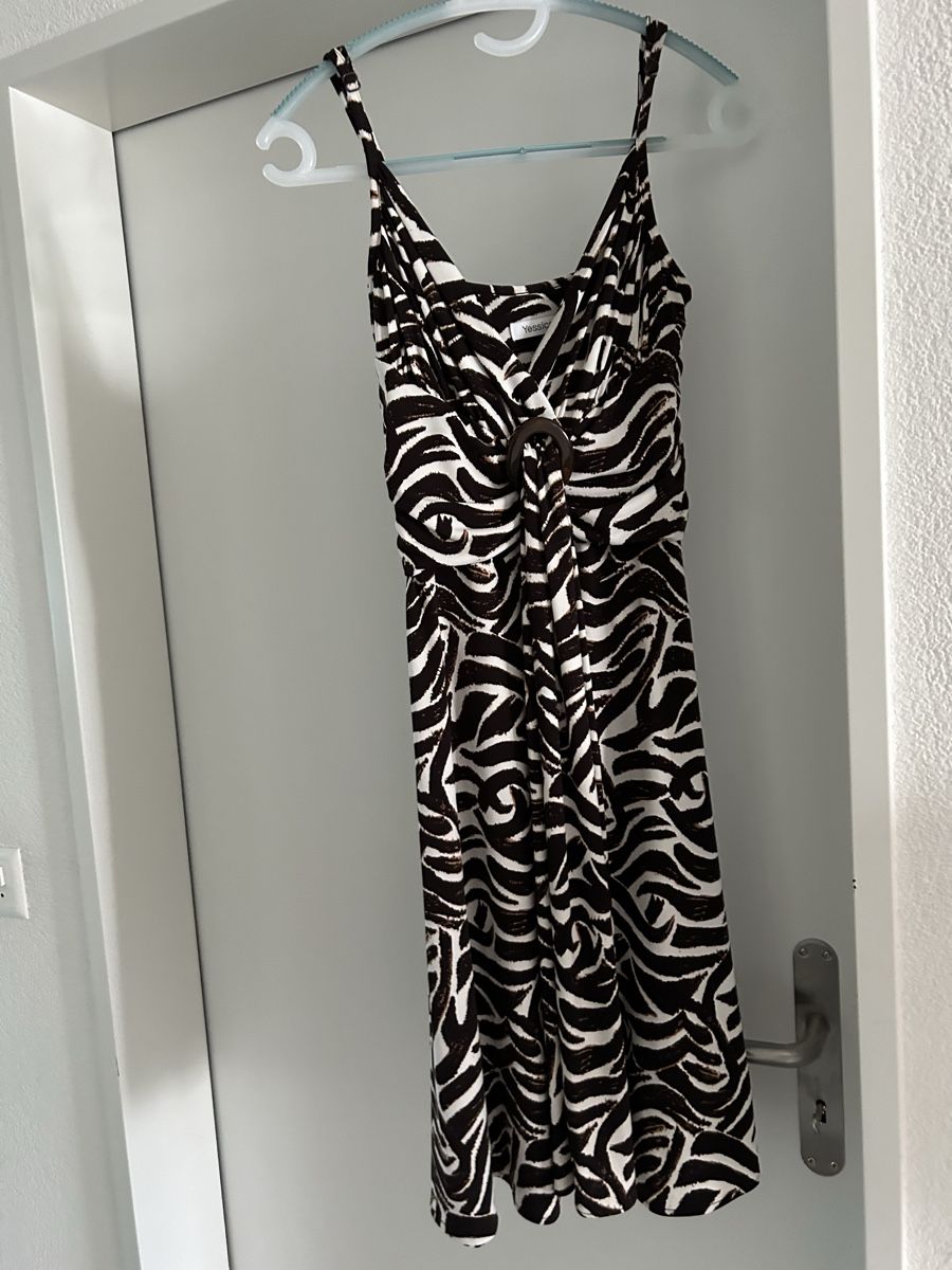 Vestiti: Sommerkleid – Usato da Tuggen venduto da Nadia4488