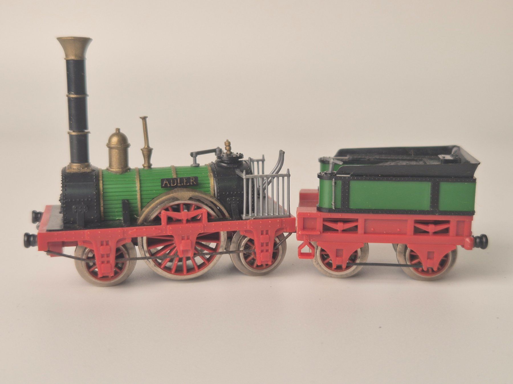 Trix Modellini di ferrovie: Train miniature HO Trix Express 1530 dans sa boite – Usato da Bogis-Bossey venduto da VNT-GE.ch 3