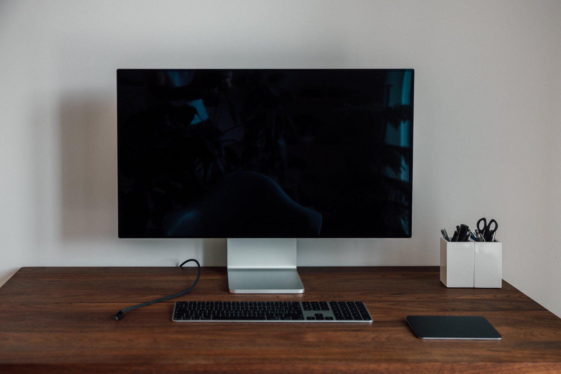 Apple Monitore: APPLE Pro Display XDR inkl Pro Stand – Gebraucht aus Grellingen von off_5j8l 1