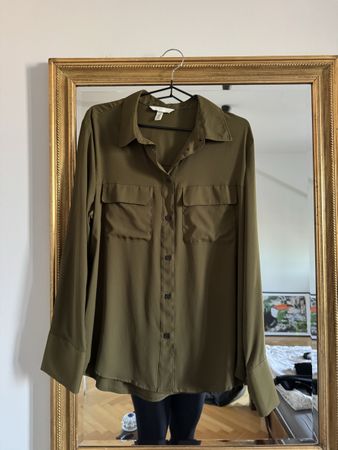 Damen Bluse H&M Khaki Grösse M guter Zustand