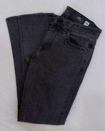 Jeans VOLCOM coupe slim straight pour garçons - T 28
