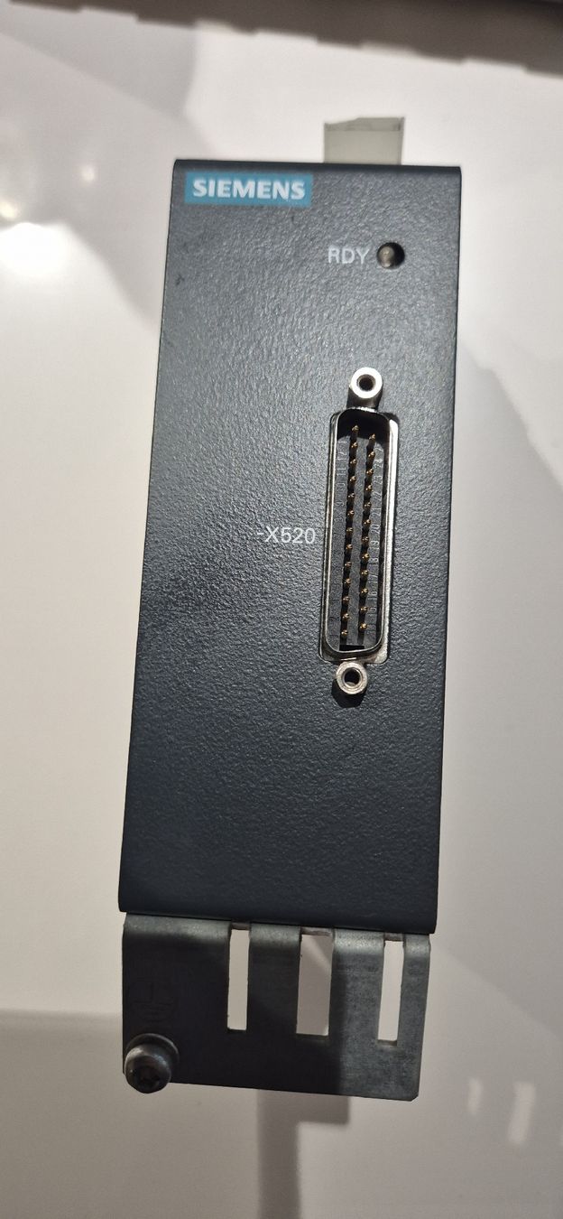 Siemens Sistema di controllo: Siemens SINAMICS SENSOR MODULE SMC10 – Usato da Berlens venduto da ETE68