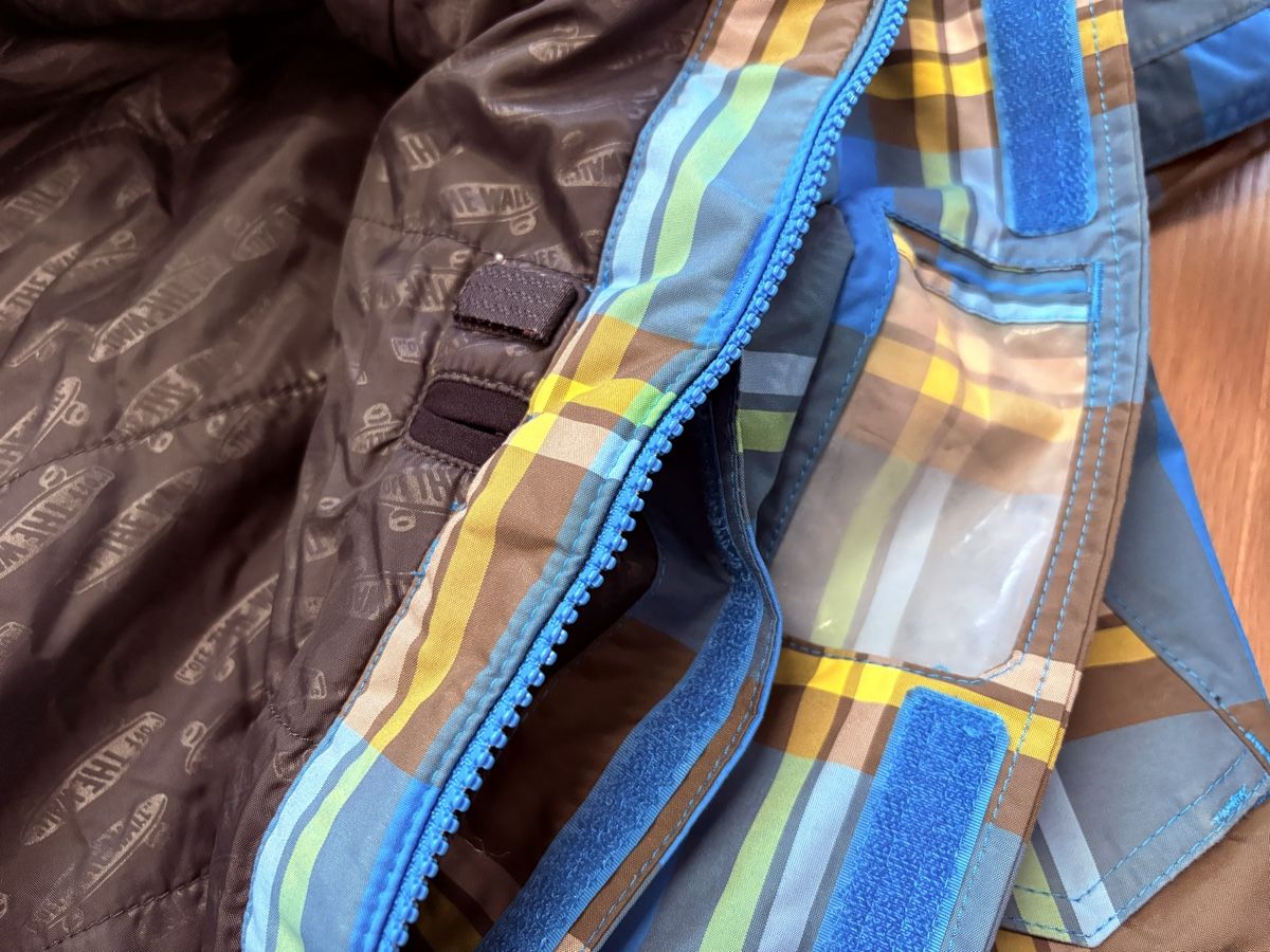 Vans Giacche: Vans - Snowboardjacke - Grösse L – Usato da Täuffelen venduto da Ashape 7