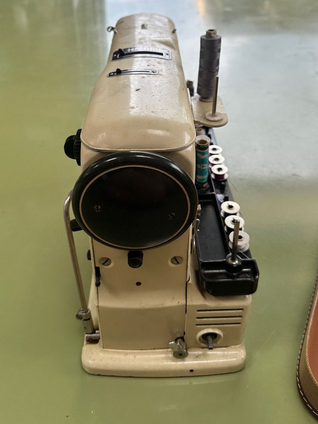 Bernina Nähmaschinen: Bernina Record 530 – Gebraucht aus Regensdorf von Powershift2 4