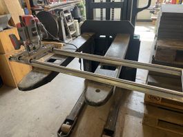 Oberfräse mit Linearführung