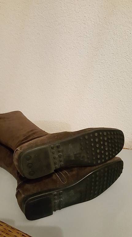 Chaussures femmes: Braune Wildlederstiefel Gr. 38 – D'occasion à Basel par kri_wd99 3