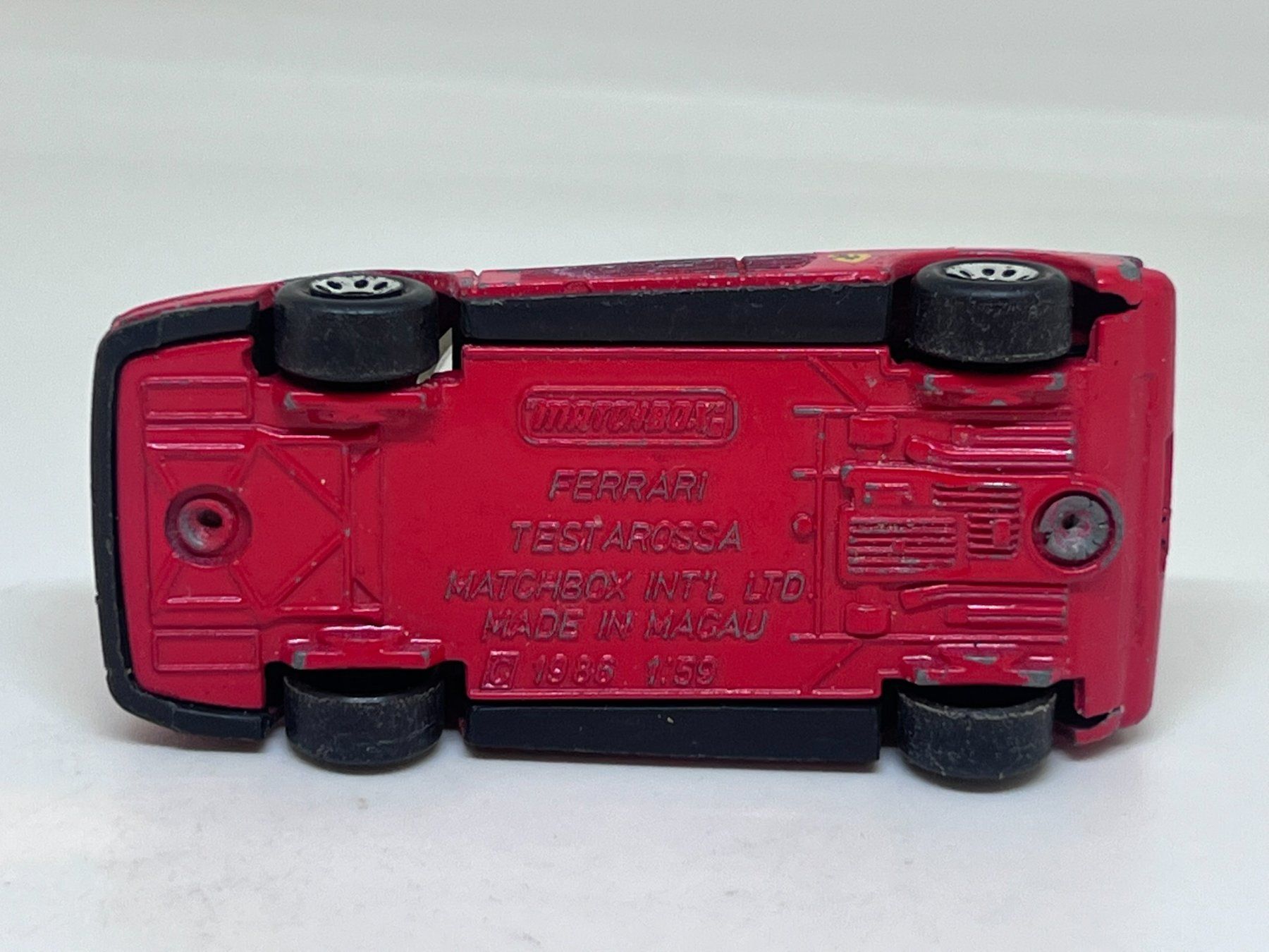 Matchbox Voitures modèles: Matchbox Ferrari Testarossa #509 – D'occasion à Wildegg par LaaBoutique 3