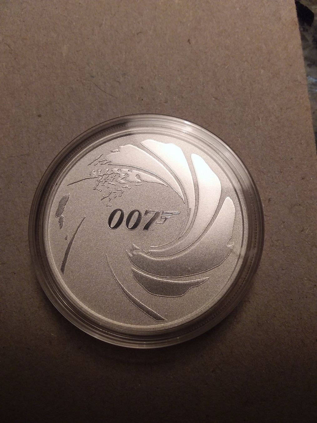 Tutti le monete: 1 Oz James Bond 007 Jg.2020 – Nuovo e nell'imballaggio originale da Schwyz venduto da Trofana 2