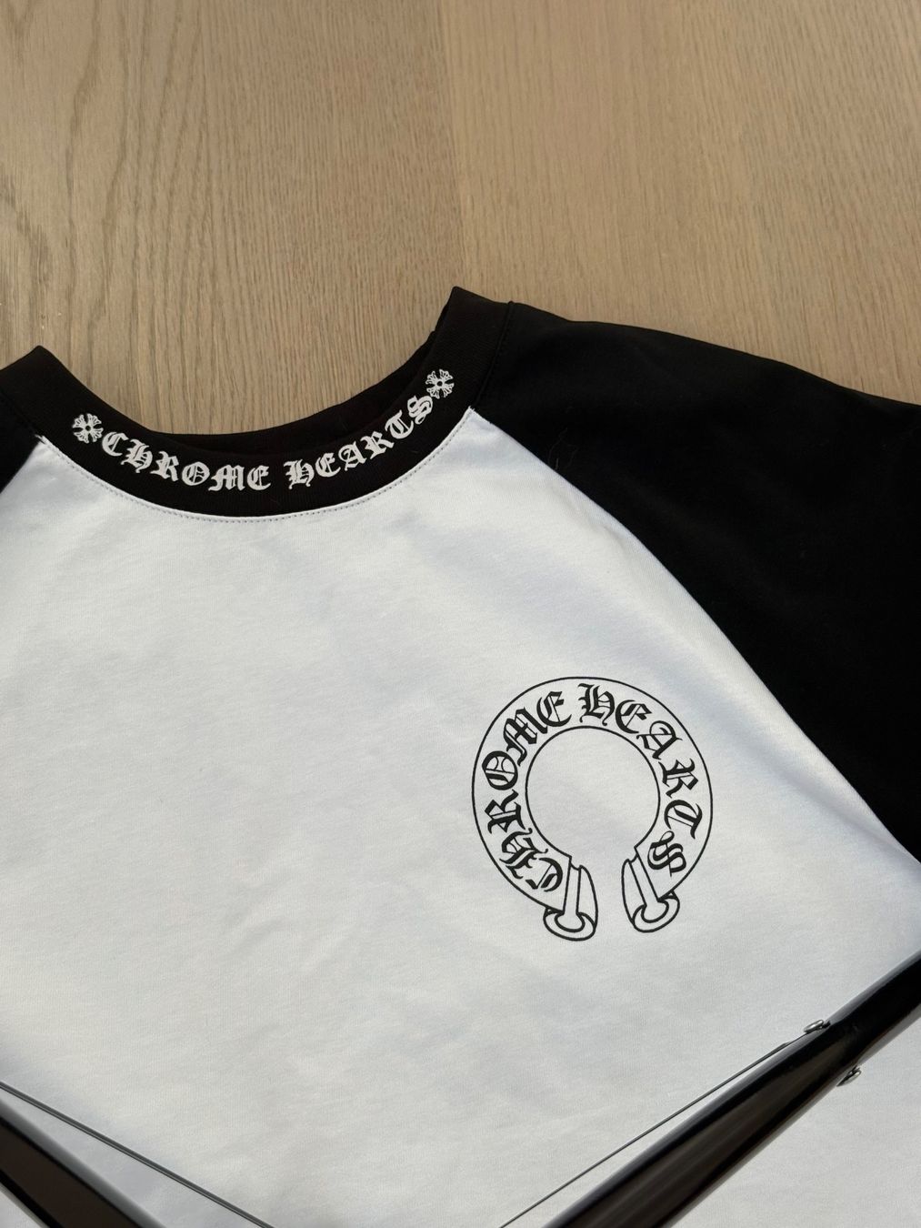 T-shirt: Chrome Hearts Longsleeve Shirt M – Nuovo (secondo la descrizione) da Allschwil venduto da lor_6cgq 1