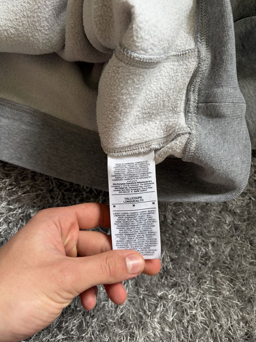 Nike Maglioni & Felpe: Nike Hoodie, grey, Size M – Usato da Brislach venduto da edu_t6pq 3