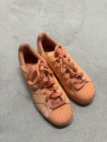 Superstars Adidas in orange in grösse 36.5