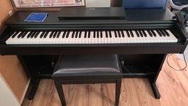 Yamaha YDP 144B Piano