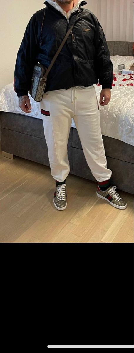 Gucci Giacche: GUCCI Nylonjacke mit GG Jacquard – Nuovo (secondo la descrizione) da Winterthur venduto da su_4assd 1
