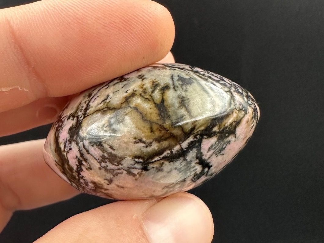 Minerali & Pietre curative: Rhodonit, Handschmeichler Heilstein – Nuovo e nell'imballaggio originale da Männedorf venduto da Handschmeichler 2