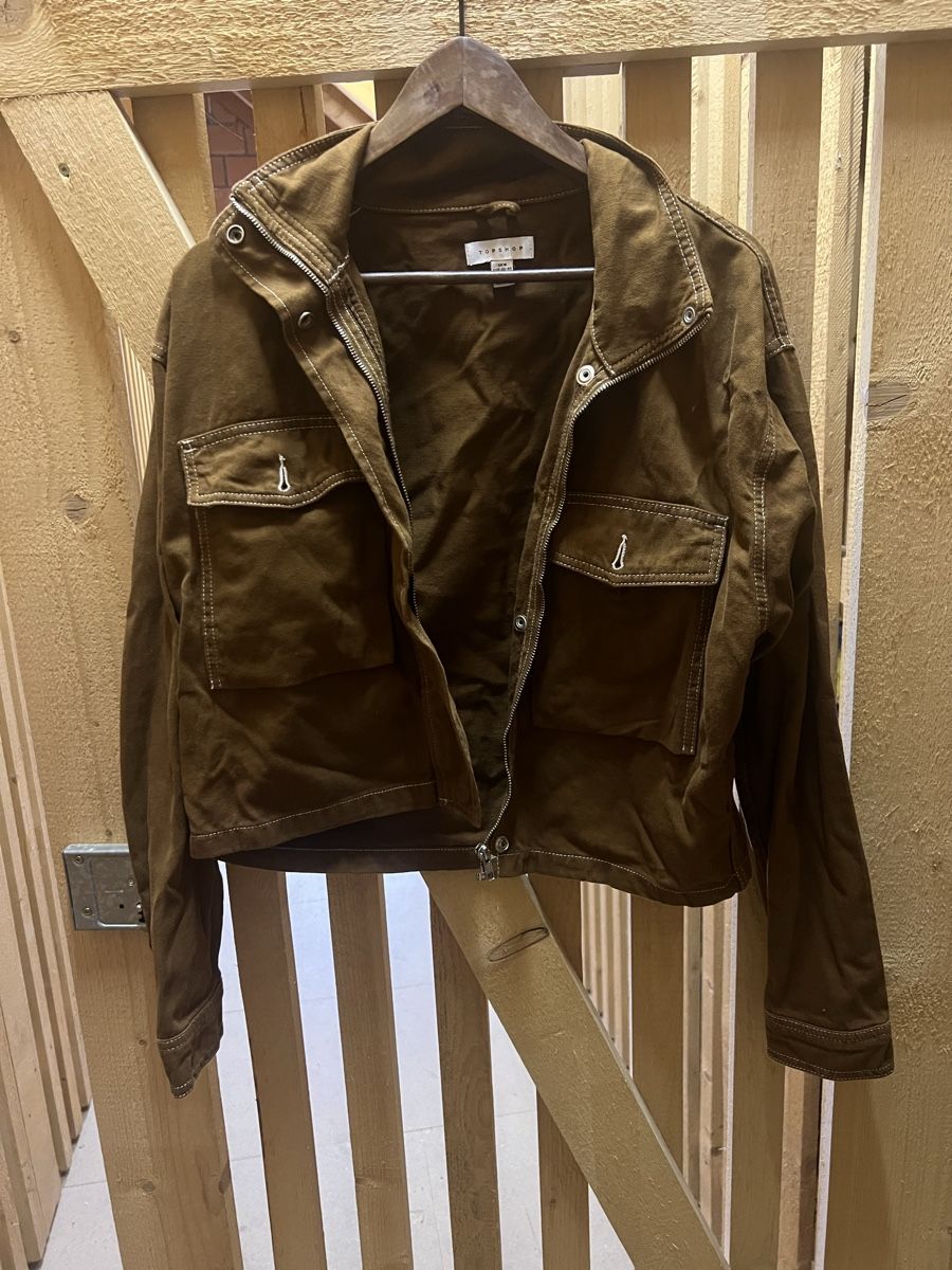 Topshop Jacken: Topshop Jacke braun Übergangsjacke – Gebraucht aus Oberdiessbach von Wiederliebe