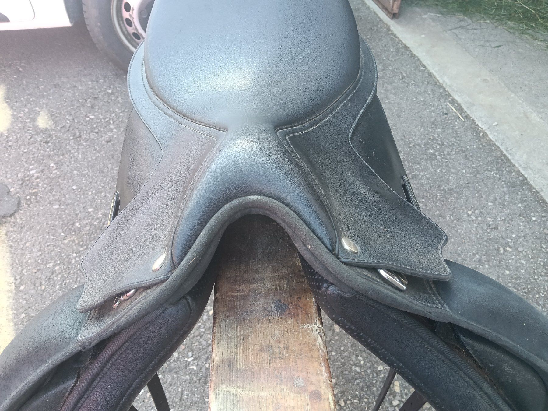 Sattel & Sattelzubehör: Selle Wintec Wide 500 – Gebraucht aus Lamboing von pet_djp8 1