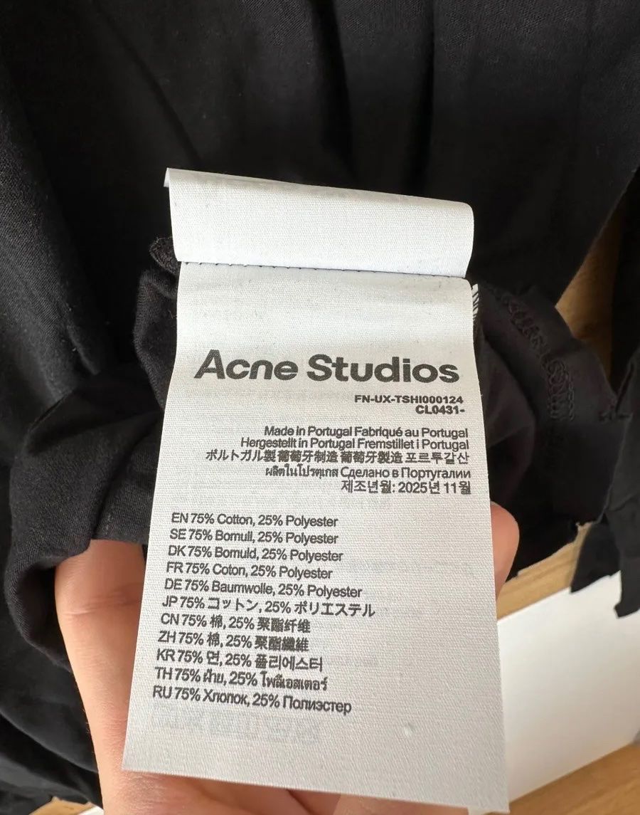 Acne Studios T-shirt: Acne Studios Longsleeve Gr. M, Farbe schwarz – Nuovo (secondo la descrizione) da Triesen venduto da atos87 3