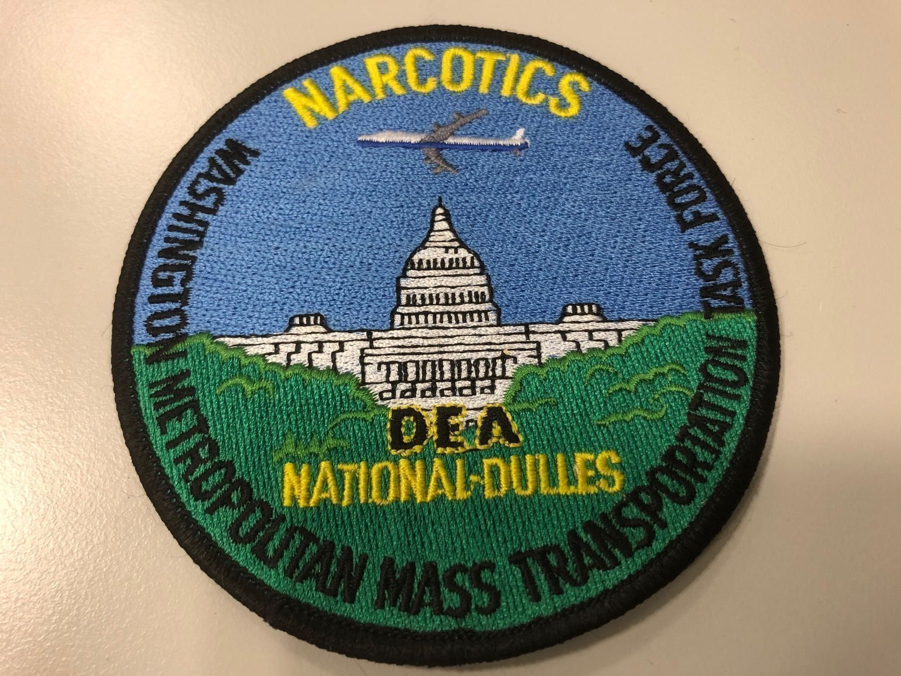Placchette & Badge: abzeichen badge DEA police narcotics – Usato da Lyss venduto da Schmuggler