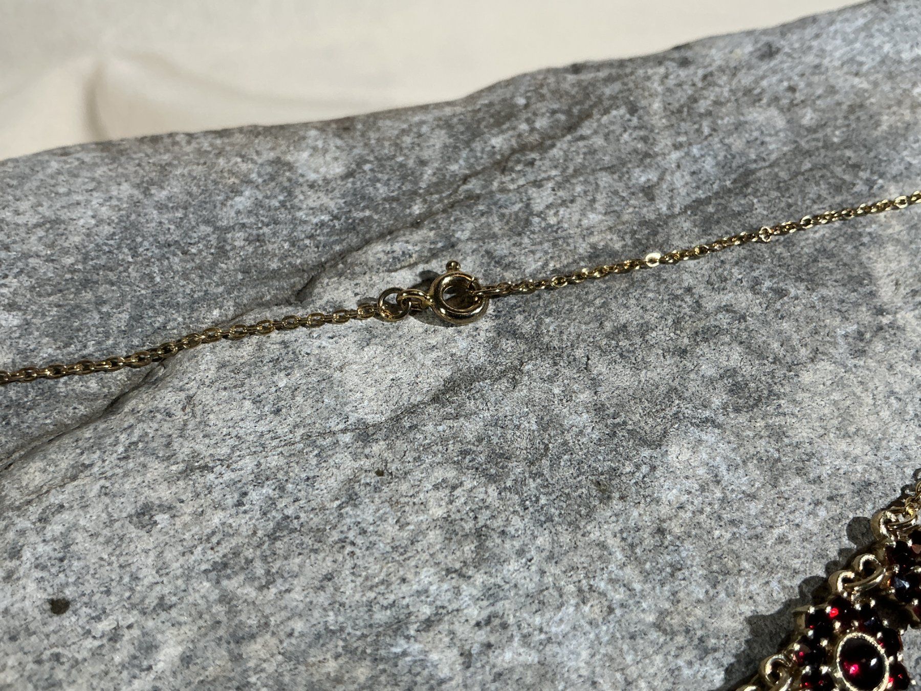 Catenine: BÖHMISCHER GRANATSCHMUCK Halskette – Nuovo (secondo la descrizione) da Richterswil venduto da Restwert_Richterswil 8