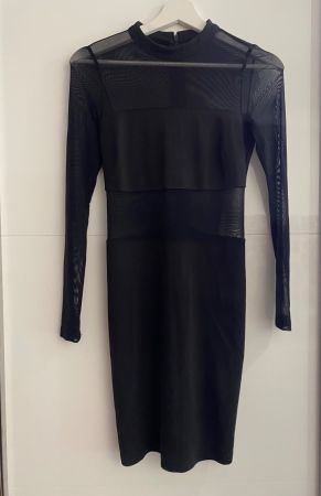 Kleid schwarz Langarm, Grösse S, guter Zustand