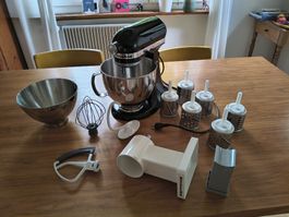 Küchenmaschine / Knetmaschine  KitchenAid Classic mit Zubehö